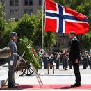 Ruvdnaprinsa bijai lie&#273;&#273;ekránssa generála Bernardo O'Higgins muitomearkka lusa (Govva Lise Åserud, Scanpix)