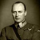 Ruvdnaprinsa Olav 1942, London (Govva: Feyer, Gonagasla&#154; hoavva vuorká)