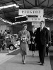 1957: Bilutstilling