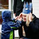 Ruvdnaprinseassa Mette-Marit oa&#269;&#269;ui ruvnno Tollak Andre Østremis (3) Lund Omsorgsenteris (Govva: Bjørn Sigurdsøn, Scanpix)
