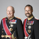 H.M. Kong Harald og H.K.H. Kronprins Haakon. Publisert 22.01 2011. Handoutbilde fra Det kongelige hoff. Bildet er kun til redaksjonell bruk - ikke for salg. Foto: Sølve Sundsbø / Det kongelige hoff. 