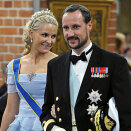 19. juni: Kronprinsparet er til stede ved feiringen av bryllupet mellom H.K.H. Kronprinsesse Victoria av Sverige og Daniel Westling (Foto: Lise Åserud, Scanpix) 
