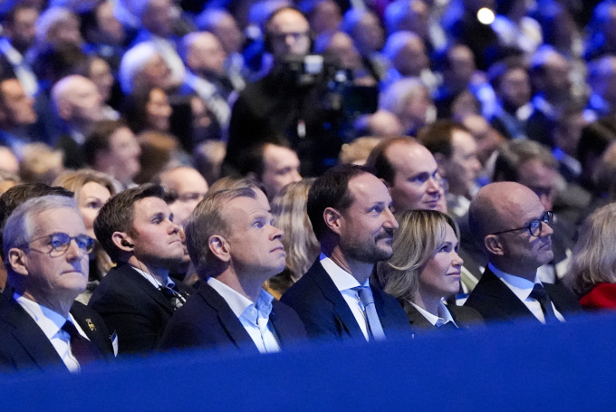 Kronprinsen var til stede under NHOs årskonferanse i Oslo spektrum. Foto: Lise Åserud, NTB