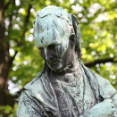 Monumeanta lea goh&#269;oduvvon "I storm".  Govva: Liv Osmundsen, Gonagasla&#154; hoavva.