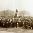 Dalá Ruvdnaprinsa Olav ja Prinseassa Märtha náitaleigga 21.3.1929 (Govva: Gonagasla&#154; hoavva vuorká)