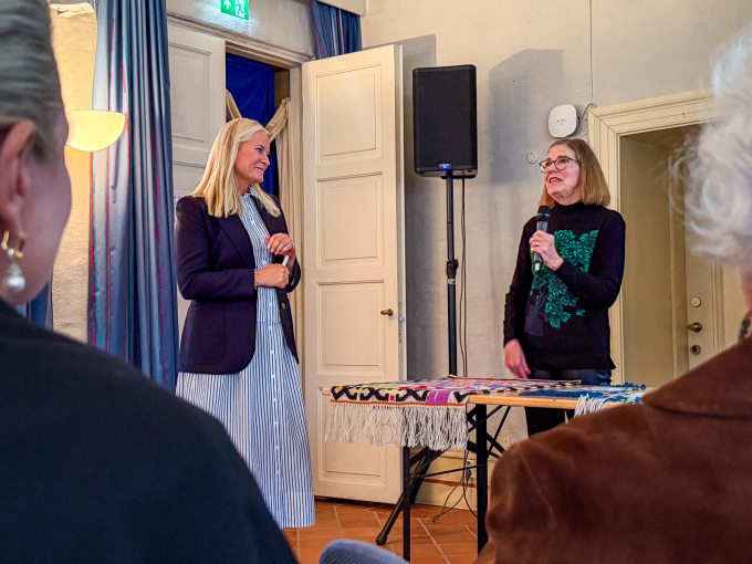 Kronprinsessen sammen med foredragsholder Robbie LaFleur. Foto: Simen Sund, Det kongelige hoff