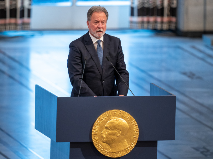 Verdens matvareprogram (WFP) direktevra David Beasley doallá nobellogaldallama. Govven: Heiko Junge / NTB