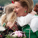 Eyla Coyne  salui váimmola&#269;&#269;at Dronnet Sonja  (Govva: Ned Alley / NTB scanpix)