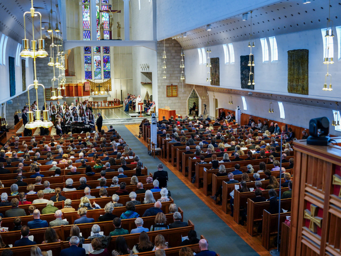 Gudstjenesten i Bodø domkirke der Svein Valle vigsles til biskop i Sør-Hålogaland bispedømme. Foto: David Engmo / NTB