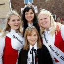 Danielle Storli (17) (f.v.), Heather Solberg (18), Jordan Gerard (17) og Emily Myrah (10) fra Spring Grove var alle deltagere i konkurransen Miss Syttende Mai 2011  (Foto: Lise Åserud / Scanpix)