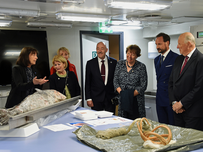 F/F Kronprins Haakon har med tannfisk, krill og blekksprut tilbake fra tokt ved Dronning Maud Land. Foto: Sven Gj. Gjeruldsen, Det kongelige hoff