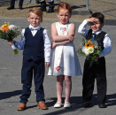 Sara, Sondre ja Mikael vurdet Gonagasbára. Govva: Sven Gj. Gjeruldsen, Gonagaslaš hoavva