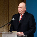 Gonagas Harald doallá sáhkavuorur "Poland-Norway Partnership Conferance" plenarse&#154;uvnnas Warszawas (Govva: Lise Åserud / NTB scanpix)
