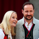 Ruvdnaprinsabearaš dearvvaha mánáidtoga Askeris olggobealde Skaugum. Govva: Vegard Wivestad Grøtt / NTB scanpix