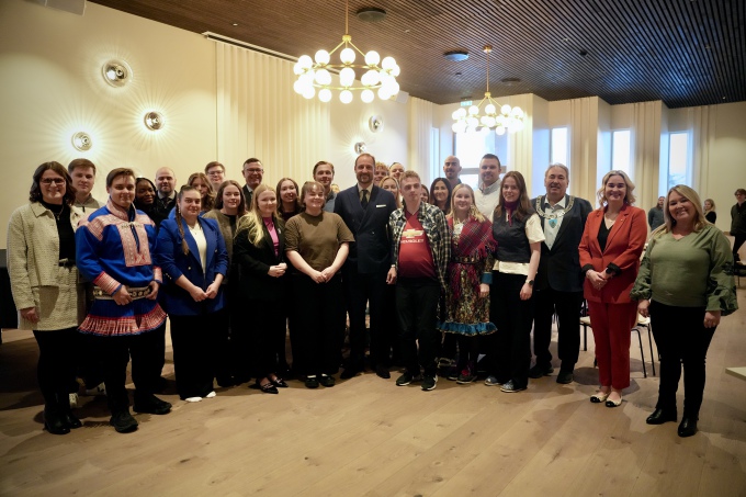 Ung-frokost med unge deltakere fra hele Finnmark. Foto: Ola Vatn, Det kongelige hoff