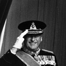 Gonagas Olav ja Sonja Haraldsen ovdal vihaheami (Vuorká, Scanpix)