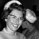 Prinseassa Astrid, Ferner roavvá boahtá Røde Kors basarii Håndverkerenis Oslos, 1967 (Govva: Henrik Laurvik / NTB / Scanpix)