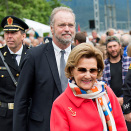 Dronnet Sonja Jondalas, láidesteaddjin lea fylkkamánni Lars Sponheim. Govva: Marit Hommedal / NTB scanpix