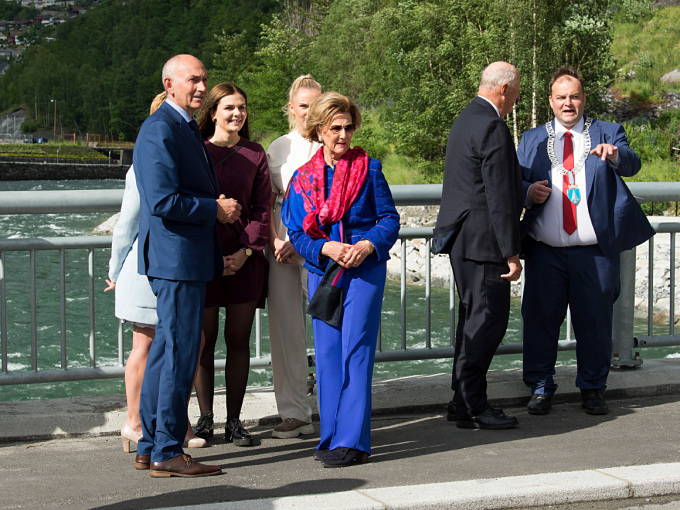 Gonagasbárra beasai gullat 2014 issoras dulvvi birra.  Dulvečáhci doalvvui Granheim bearraša viesu. Govva: Marit Hommedal / NTB scanpix