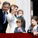 Prinsesse Märtha Louise og Ari Behn var på Slottsbalkongen med døtrene sine (Foto: Lise Åserud / NTB scanpix)