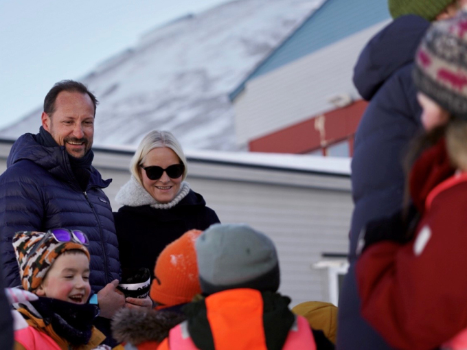 Ruvdnaprinasabárra galleda Polarflokken mánáidgárddi. Govven: Simen Sund, Goaslaš hoavva.