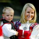Ruvdnaprinseassa Mette-Marit ja Prinsa Sverre Magnus (Govva: Stian Lysberg Solum, Scanpix) 