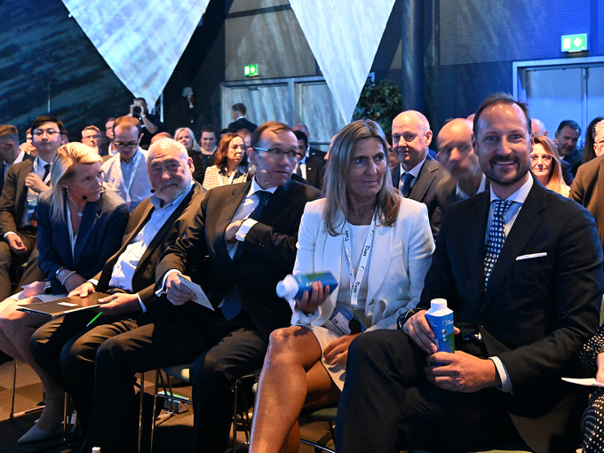 Kronprinsen overvar fleire av innlegga under opninga av konferansen. Foto: Sven Gj. Gjeruldsen, Det kongelege hoffet