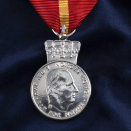 Kongens fortjenstmedalje. Bildet er kun til redaksjonell bruk - ikke for salg. Foto: Øivind Möller Bakken, Det kongelige hoff