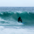 Kronprins Haakon surfer på Sunnmøre ved en tidligere anledning. Foto: Fjordlapse Photography