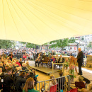 Gonagas Harald doallá sártni Oddas. Govva: Marit Hommedal / NTB scanpix