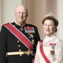 DD.MM. Kong Harald og Dronning Sonja. Publisert 22.01 2011. Handoutbilde fra Det kongelige hoff. Bildet er kun til redaksjonell bruk - ikke for salg. Foto: Sølve Sundsbø / Det kongelige hoff. Størrelse: 3000 x 4000 px og 8,56 Mb