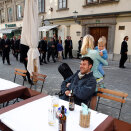 Gonagas Harald dearvvaha olbmuid Ljubljanas (Govva: Lise Åserud / Scanpix)