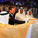 Ruvdnaprinsa Haakon, Emira Sjeik Hamad ja energiija- ja industriministtar Abdulla Bin Hamad Al-Attiyah Qatalum rahpamis (Govva: Lise Åserud / Scanpix)