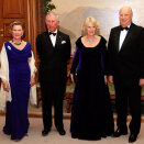 Almmola&#154; govven Loddelanjas. Dronnet Sonja, Prinsa Charles, Hertuginne Camilla ja Gonagas Harald. (Govva: Vidar Ruud / Scanpix)