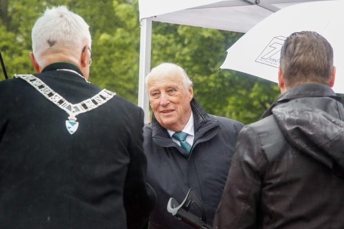 Kong Harald er Festspillene i Bergens høye beskytter. Foto: Tuva Åserud / NTB