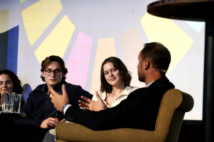 Kronprinsen i panelsamtale med engasjerte NTNU-studenter. Foto: Sara Svanemyr, Det kongelige hoff