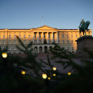 Det kongelige slott i adventstiden. Handout bilde fra Det kongelige hoff. Bildet er kun til redaksjonell bruk - ikke for salg. Kan benyttes fritt mot kreditering. Foto: Liv Anette Luaene, Det kongelige hoff