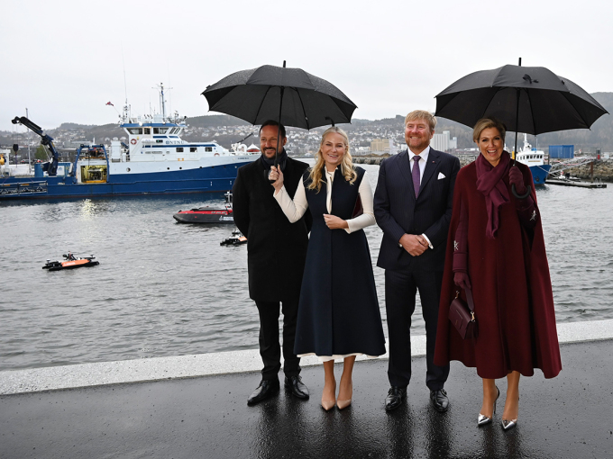 Jođus čoahkkimiidda maritiima teknologiija ovdánahttiiguin. Duogábealde oidno NTNUa dutkanskiipa Gunnerus. Govven: Sven Gj. Gjeruldsen, Gonagaslaš hoavva