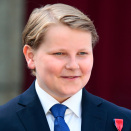 Ruvdnaprinsabearaš dearvvaha mánáidtoga Askeris olggobealde Skaugum. Govva: Vegard Wivestad Grøtt / NTB scanpix