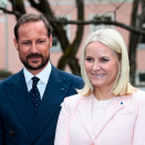Ruvdnaprinsabárra Tallinnis. Govva: Lise Åserud, NTB Scanpix