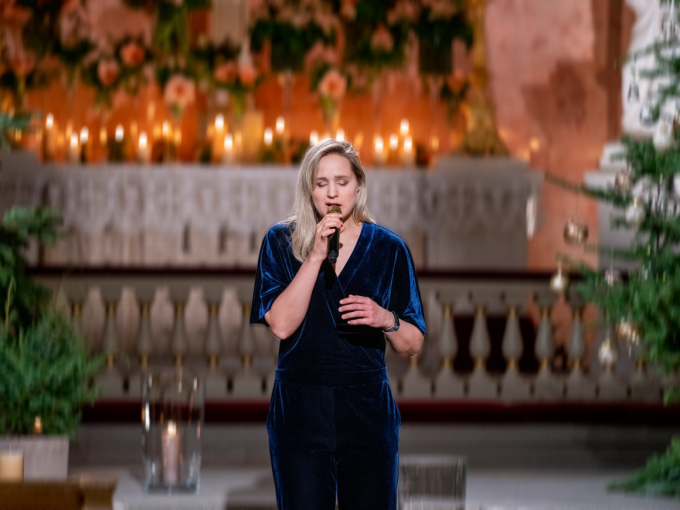 Frida Ånnevik álggaha Alf Prøysena 