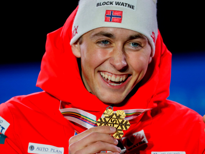 Jarl Magnus Riiber vart verdsmeister i kombinert. Foto: Fredrik Hagen / NTB scanpix