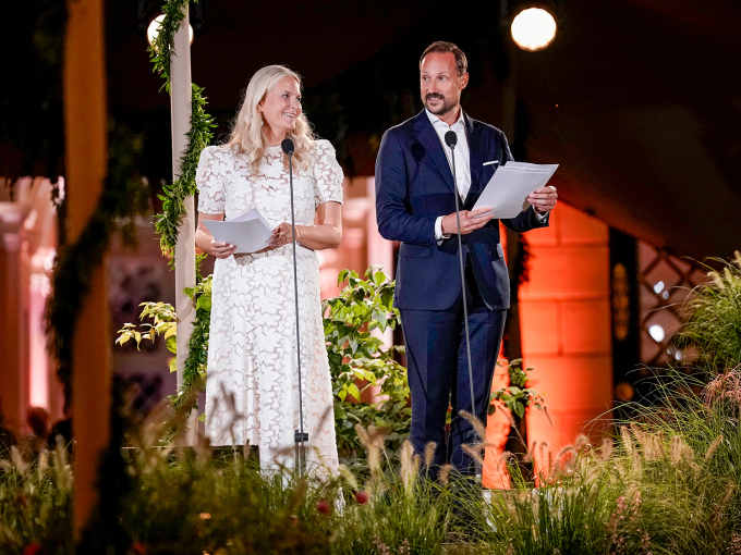 Ruvdnaprinsa ja Ruvdnaprinseassa doallaba sártni. Govven: Stian Lysberg Solum / NTB